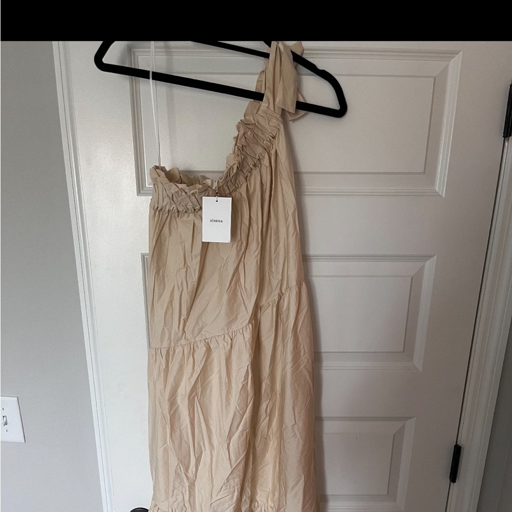 Xirena off white one shoulder summer long dress.